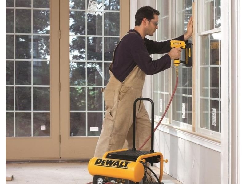 Can the DEWALT D55154 Run an Impact Wrench?